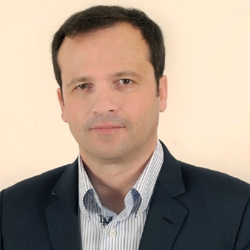 Αθανάσιος Λιούτας: Ο βουλευτής Τρικάλων της ΝΔ «είχε στήσει οικογενειακή κομπίνα με τις επιδοτήσεις του ΟΠΕΚΕΠΕ» –  «Εισέπραξε» 724.670 ευρώ τα τελευταία χρόνια τα τελευταία χρόνια – Αναμεμειγμένος και ο γαλάζιος δήμαρχος Πύλης, Κωνσταντίνος Μαράβας