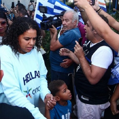 «ΣΟΚ»: Τούρκος «απείλησε» την σύζυγο του Γιάννη Αντετοκούνμπο
