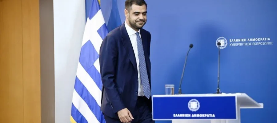 «Καίει» η βενζίνη στα πρατήρια καυσίμων αλλά ανακοινώσεις τέλη Σεπτεμβρίου
