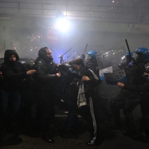 Ξέσπασαν επεισόδια στο Μιλάνο μεταξύ ακροαριστερών και αστυνομίας