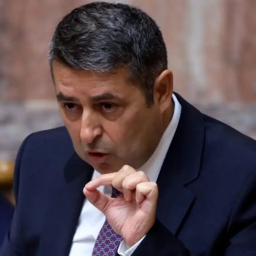 Σταθερός στη ΜΕΘ ο Γιώργος Μυλωνάκης: Κρίσιμες οι επόμενες ημέρες μετά τη ρήξη ανευρύσματος