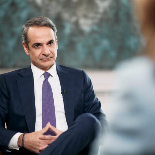 ΔΕΝ ΠΕΡΝΑΕΙ ΤΟ ΚΟΛΠΟ, ΚΥΡΙΑΚΟ! Η απάτη της αλλαγής ατζέντας: Από τις μίζες του ΟΠΕΚΕΠΕ και τις υποκλοπές… στο TikTok για τους 15χρονους!
