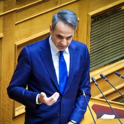 Κυριάκος Μητσοτάκης: Προκλητικός και αμετροεπής – Ανακαλύπτει ξένες χώρες πίσω από τα πρωτοφανή συλλαλητήρια για τα Τέμπη