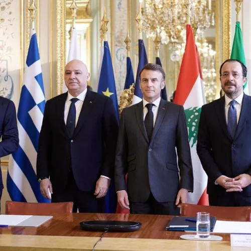 O Μητσοτάκης θυμήθηκε να πάρει θέση για τις σφαγές των χριστιανών στη Συρία