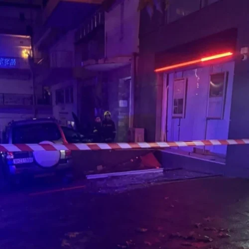 Ισχυρή έκρηξη σε υποκατάστημα τράπεζας στον Εύοσμο ανήμερα των Χριστουγέννων — Εκτεταμένες ζημιές και αναστάτωση στην περιοχή