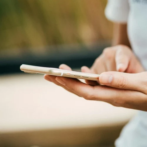 Chat Control – Η απόπειρα εισβολής της ΕΕ στην ιδιωτικότητά μας