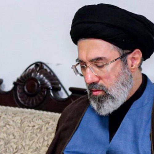 Η κρυφή ανάρρωση του Μοτζταμπά Χαμενεΐ: Σοκαριστικές αποκαλύψεις για την κατάσταση της υγείας του
