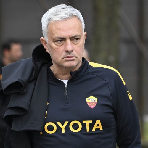 «Ανακοίνωσε» και «παρουσιάζει» τον Μουρίνιο η Μπενφίκα