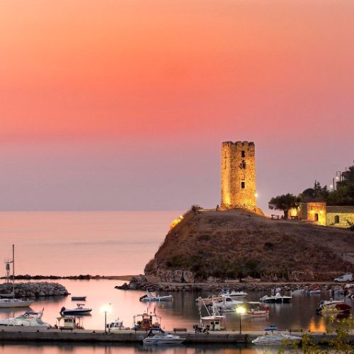 «Δεν πειράζει, του χρόνου» – Η νοοτροπία που έδιωξε τον τουρίστα από τη Χαλκιδική
