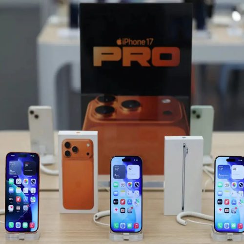 Ινδία: Σχέδιο-βόμβα για την ασφάλεια των smartphones με απαίτηση πρόσβασης στον πηγαίο κώδικα