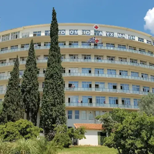 Ηλιούπολη: Κρίσιμη μάχη για τη ζωή της 17χρονης στη ΜΕΘ – Σε εξέλιξη οι έρευνες