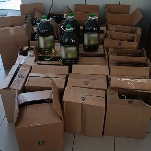 Φλώρινα: Συνελήφθη 55χρονος που θα έριχνε στην αγορά 390 λίτρα ελαιόλαδο αμφιβόλου ποιότητας και αγνώστου προελεύσεως