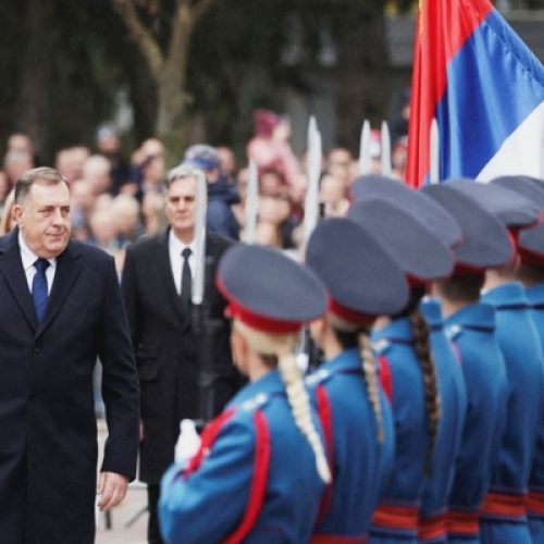 ΟΗΕ σε πανικό, Βοσνία σε κρίση – Τα Βαλκάνια ξαναμυρίζουν πυρίτιδα