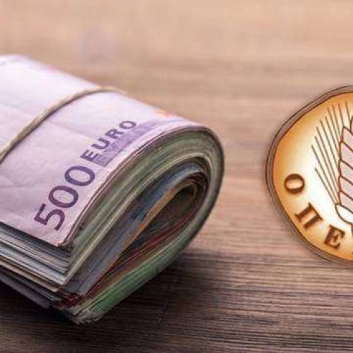 «Κατηγορώ» που ξεσκίζει – Οι αγρότες βάζουν «φωτιά» στο υπουργείο Αγροτικής Ανάπτυξης σε ζωντανή μετάδοση!