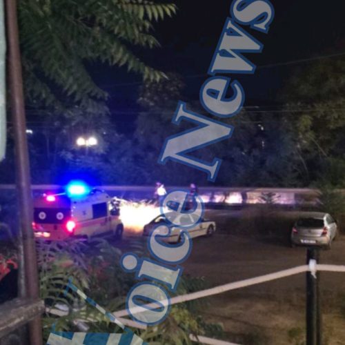 ΦΡΙΚΗ!!!Εντοπίστηκε ΚΡΕΜΑΣΜΕΝΟΣ άντρας στον ΟΣΕ Σφενδάλης