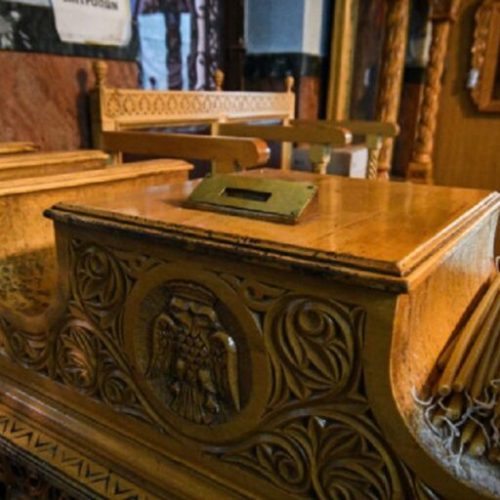 «ΑΘΕΟΦΟΒΟΣ» – Εκλεψε από παγκάρι Εκκλησίας «ανήμερα» του Αγίου Πνεύματος