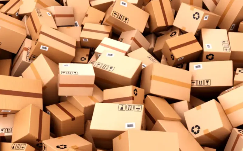 Τέλος τα «δωρεάν» πακέτα από Temu, Shein, AliExpress κ.λπ.: δασμός 3 ευρώ ανά είδος