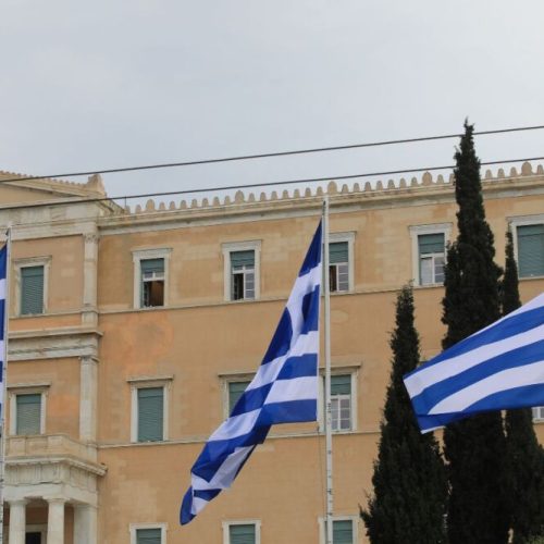 <p>parapolitika.gr</p>

