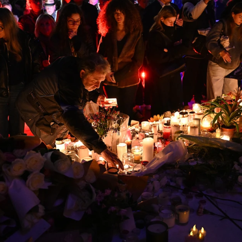 10 χρόνια από την επίθεση στο Μπατακλάν – Συγκινεί η ενότητα των Γάλλων
