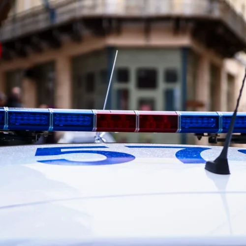 Βόλος: Άγρια συμπλοκή σε μαγαζί – Πιάστηκαν στα χέρια για τα μάτια μιας γυναίκας
