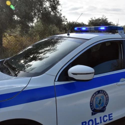 Μεγάλη επιχείρηση της ΕΛ.ΑΣ. για κύκλωμα λαθραίων καπνικών προϊόντων – 25 συλλήψεις, κατασχέθηκαν όπλα και μετρητά