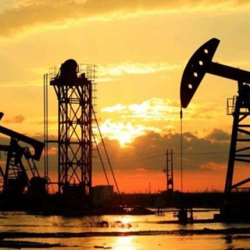 Νέα άνοδος στις τιμές του πετρελαίου: Η εύθραυστη ειρήνη στον Περσικό Κόλπο δοκιμάζει τις αγορές