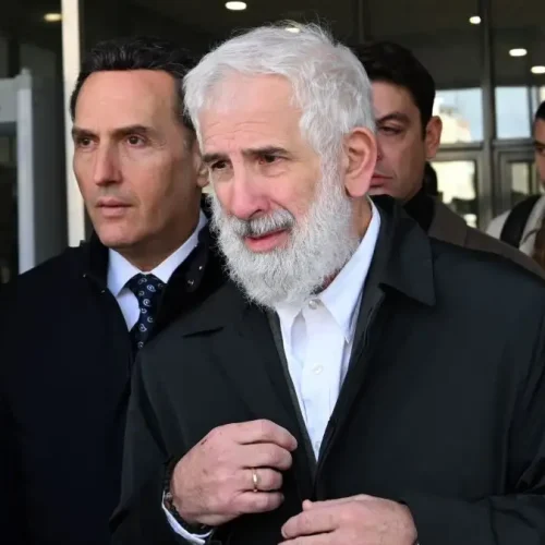 Σπύρος Μπιμπίλας για Πέτρο Φιλιππίδη: «Το θέμα είναι να βγει στο φως η αλήθεια, το ποιος θα δικαιωθεί, θα το δούμε»
