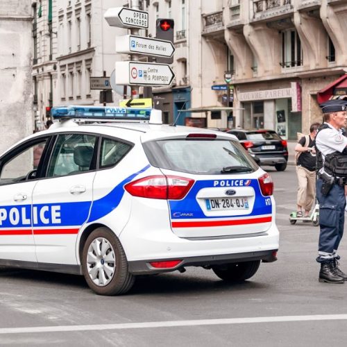 Σοκ στην Ηγουμενίτσα: 18χρονος από τη Μάλτα ταξίδευε με ματσέτα, κατάνα και 6 μαχαίρια