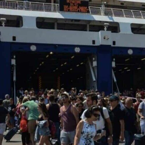 Αναπληρωτές εκπαιδευτικοί 2025-2026: Όλες οι εκπτώσεις σε πλοία και αεροπλάνα – Τι ισχύει ανά εταιρεία