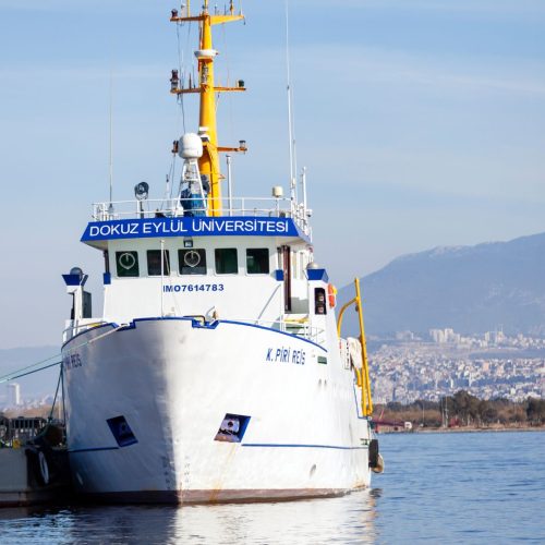 Το «Πίρι Ρέις» κόβει βόλτες πάνω στην ελληνική υφαλοκρηπίδα!