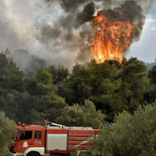 ΦΩΤΙΑ-ΤΩΡΑ: Δείτε όλα τα ενεργά μέτωπα