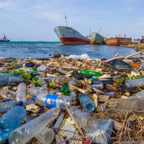 Χωρίς συμφωνία οι «διαπραγματεύσεις στη Γενεύη» κατά της «πλαστικής ρύπανσης»