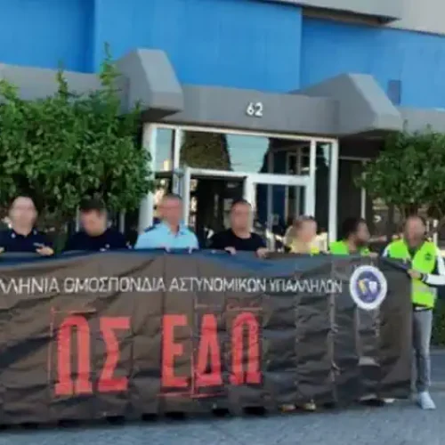 Στον Λευκό Πύργο οι ένστολοι στις 4 Σεπτεμβρίου – Τα αιτήματα της ΠΟΑΣΥ