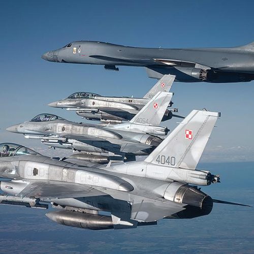 Μαζική ρωσική επίθεση στην Ουκρανία – Σηκώθηκαν «πολωνικά» αεροσκάφη