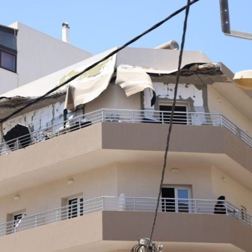ΣΟΚ – Αποκολλήθηκε «τμήμα μπαλκονιού» από ξενοδοχείο