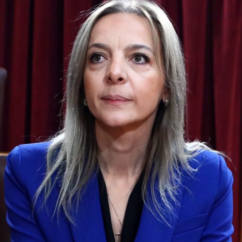 Κατάθεση της Πόπης Σεμερτζίδου, στην Εξεταστική Επιτροπή της Βουλής, "Για τη διερεύνηση όλων των ζητημάτων που έχουν ανακύψει σχετικά με τη λειτουργία του Οργανισμού Πληρωμών και Ελέγχου Κοινοτικών Ενισχύσεων Προσανατολισμού και Εγγυήσεων (Ο.Π.Ε.Κ.Ε.Π.Ε), με γνώμονα την ανάδειξη τυχόν ευθυνών και την αποκατάσταση της αξιοπιστίας του συστήματος πληρωμής των αγροτικών ενισχύσεων, ώστε να αποτελεί έναν αξιόπιστο, αποτελεσματικό και δίκαιο μηχανισμό για όλους τους παράγωγους της χώρας", Τρίτη 26 Νοεμβρίου 2025. (ΣΩΤΗΡΗΣ ΔΗΜΗΤΡΟΠΟΥΛΟΣ/EUROKINISSI)