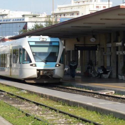 Πάτρα – 15χρονος «κατέρρευσε» μέσα στον Προαστιακό