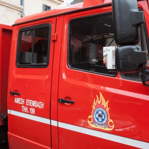 ΤΡΟΜΟΣ ΣΤΟ ΗΡΑΚΛΕΙΟ: Φωτιά σε διαμέρισμα στα Δειλινά με γυναίκα εγκλωβισμένη!