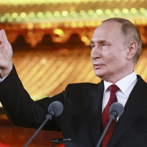 epa12349108 Russian President Vladimir Putin attends a press conference for journalists at the end of his four-day visit to China, at the Diaoyutai State Guesthouse in Beijing, China, 03 September 2025.  EPA/VLADIMIR SMIRNOV/SPUTNIK/KREMLIN / POOL MANDATORY CREDIT