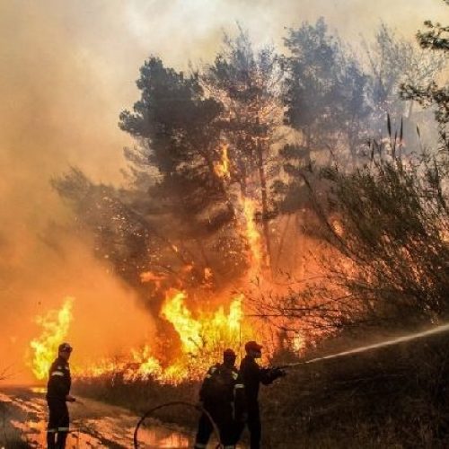 Πολύ υψηλός «κίνδυνος φωτιάς» αύριο σε Κάρπαθο, Χίο, Σάμο, Ικαρία και Κρήτη