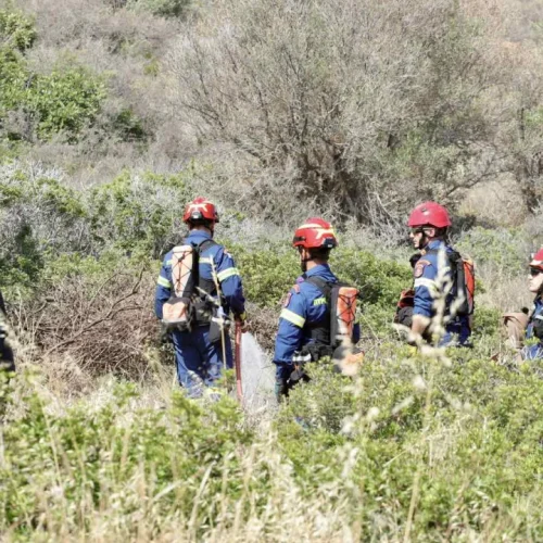 31χρονη εντοπίστηκε χωρίς τις αισθήσεις της σε δύσβατο ορειβατικό σημείο της Εύβοιας