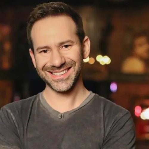 Πέθανε σε ηλικία 43 ετών ο «βασιλιάς» του OnlyFans – Τέλος σε μια αμφιλεγόμενη αυτοκρατορία του διαδικτύου