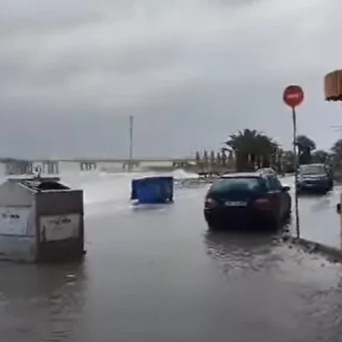 Εισβολή κακοκαιρίας στην Αχαΐα: Χαλάζι στην Πάτρα, η θάλασσα «βγήκε» στη στεριά σε Ρίο και Αντίρριο – Προβλήματα και στο Αιγαίο