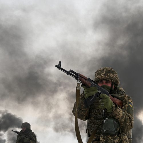 «Nεκρός» και «τραυματίες» από ρωσικές επιθέσεις στο Χάρκοβο