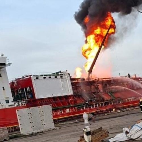 Ρουμανία τώρα: Εκκενώνονται χωριά κοντά στο λιμάνι που χτυπήθηκε το τάνκερ ( Βίντεο)