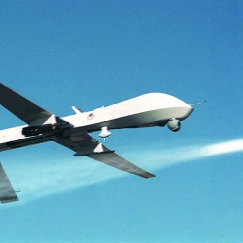 ΣΟΚ – Ο Τραμπ ανέπτυξε «ΕΠΙΘΕΤΙΚΑ DRONES» κατά των διαδηλωτών
