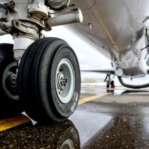 Πανικός για 150 επιβάτες στη Ρόδο – Αεροπλάνο σταμάτησε με βλάβη στον διάδρομο!