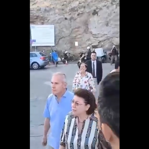 Δε μπορούν να κάνουν «ΒΗΜΑ» – Αποδοκιμασίες κατά της Λίνας Μενδώνη