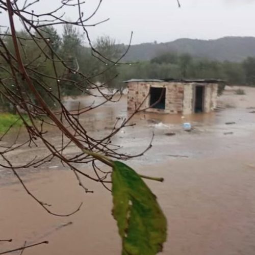 «Βούλιαξε» η Λακωνία: Βροχές και κατολισθήσεις – Μηνύματα από το 112