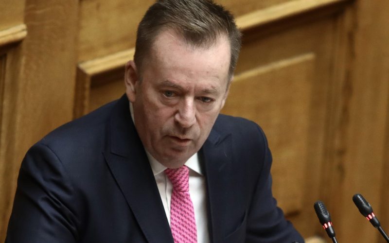 ΣΥΡΙΖΑ: Παραιτήθηκε από το βουλευτικό αξίωμα ο Βασίλης Κόκκαλης